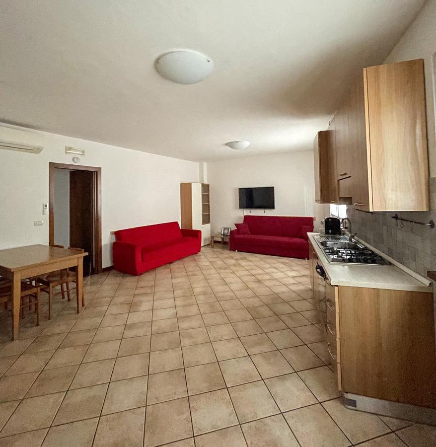 Richi Rent 01 Verona Exterior foto